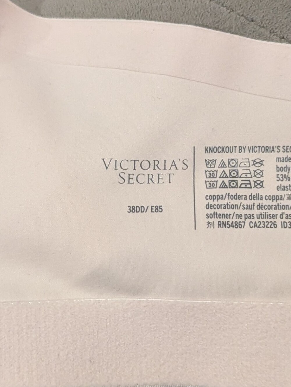Victoria's Secret Knockout Front-closure Sportsbra - 38DD - NWT - Picture 5 of 5